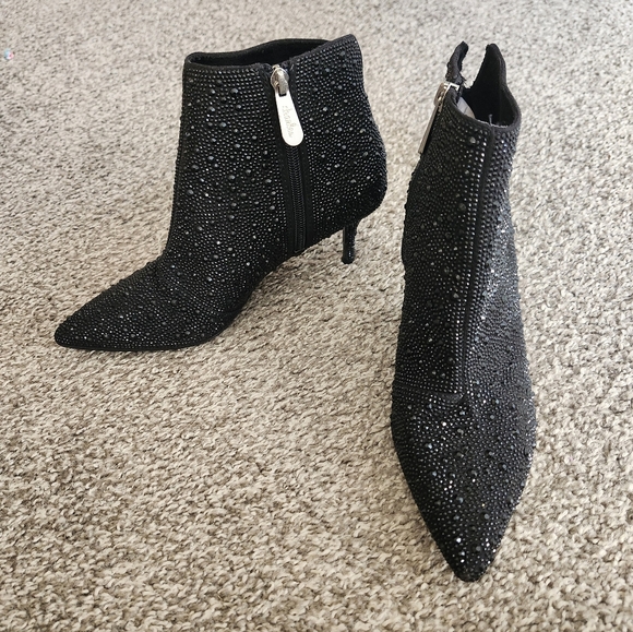 Charles By Charles David Embelish Rhinestone Booties Size 6.5 - Picture 1 of 4